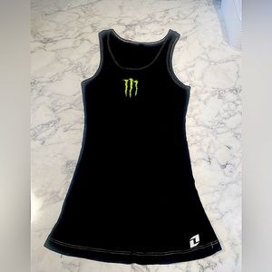 One ind monster energy tank